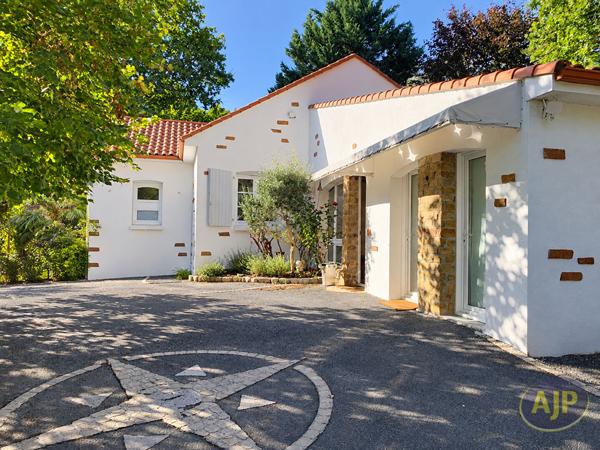 Maison à vendre Vertou - 7 pièces, 148m² avec 4 chambre(s) à 648 000€ - AJP Immobilier Saint-Sébastien-sur-Loire