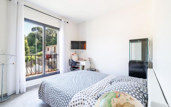 Maison à vendre    4 pièces •  Villeneuve-Loubet