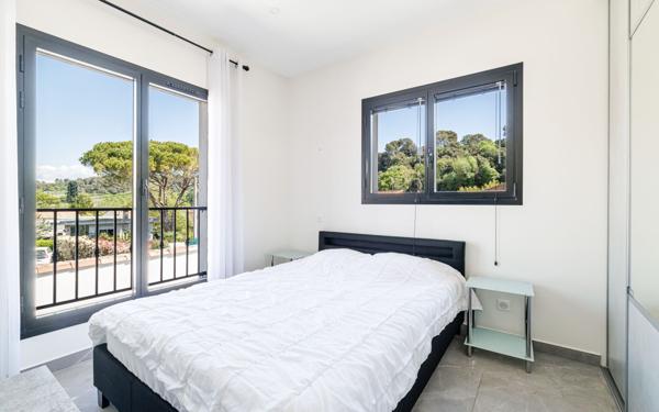 Maison à vendre    4 pièces •  Villeneuve-Loubet