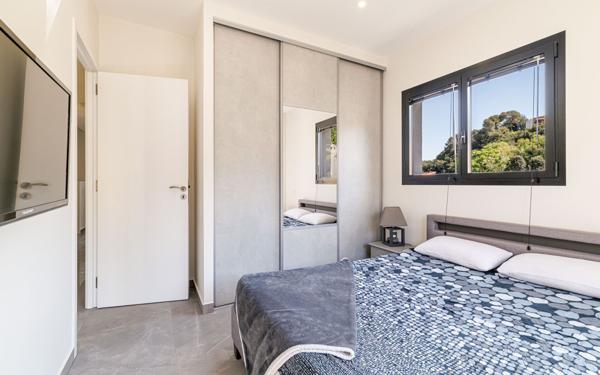 Maison à vendre    4 pièces •  Villeneuve-Loubet