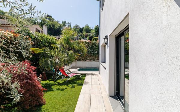 Maison à vendre    4 pièces •  Villeneuve-Loubet