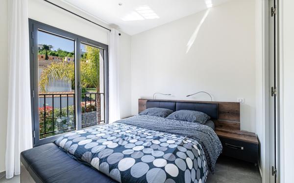 Maison à vendre    4 pièces •  Villeneuve-Loubet