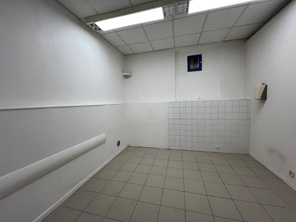 A LOUER - MURET - Local professionnel en plein centre, 47 m² - 5453