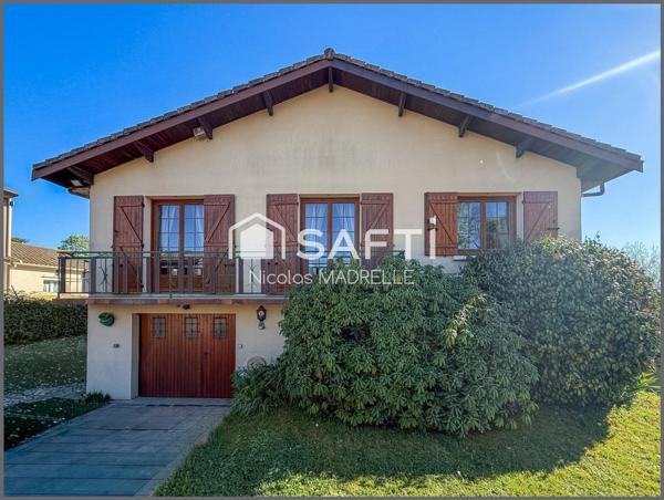 Maison familiale avec espace indépendant et jardin