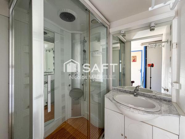 Maison familiale avec espace indépendant et jardin