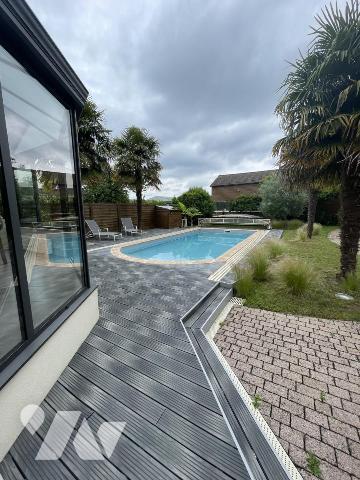 Ensemble Immobilier composé d'une maison des années 30, garage 60 m² et un atelier 100m²