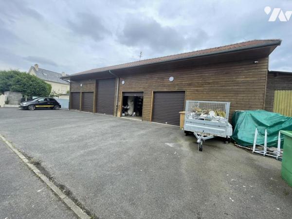 Ensemble Immobilier composé d'une maison des années 30, garage 60 m² et un atelier 100m²