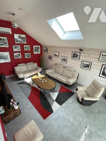 Ensemble Immobilier composé d'une maison des années 30, garage 60 m² et un atelier 100m²