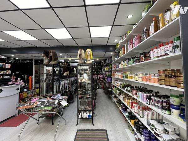LOCAL COMMERCIAL ROUEN GAUCHE