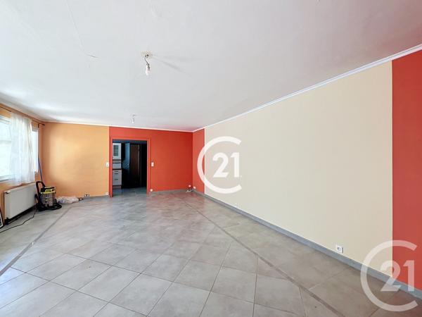Maison à vendre  10 pièces - 134 m 2   COGNAC  - 16