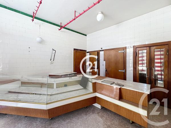 Maison à vendre  10 pièces - 134 m 2   COGNAC  - 16