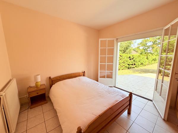 Maison
         5 pièces
        - 130 m² 899 000 € *