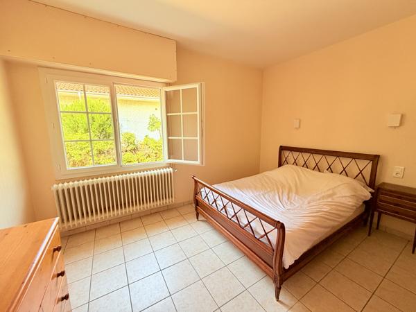 Maison
         5 pièces
        - 130 m² 899 000 € *