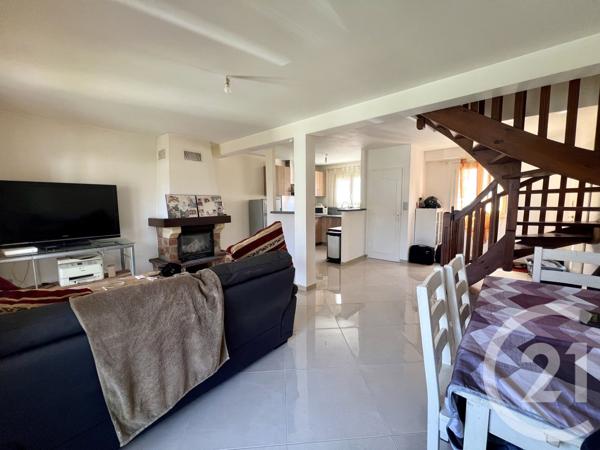 Maison à vendre  4 pièces - 73,30 m 2   CAMBO LES BAINS  - 64