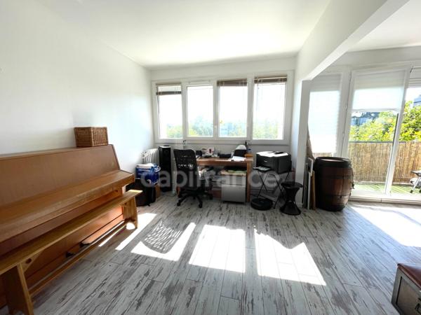 Appartement à vendre 4 pièces CASTELGINEST (31)