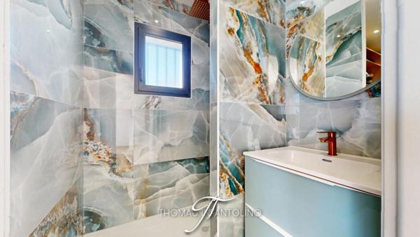 EN EXCLUSIVITE - PLAIN PIED - 4 CHAMBRES - PISCINE - GARAGE