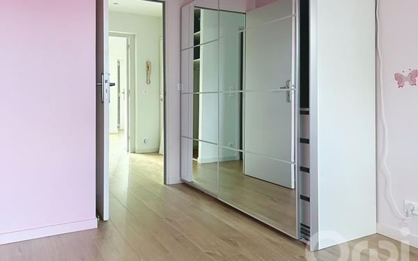 Appartement à vendre    5 pièces • 122,89 m2 Maisons-Alfort