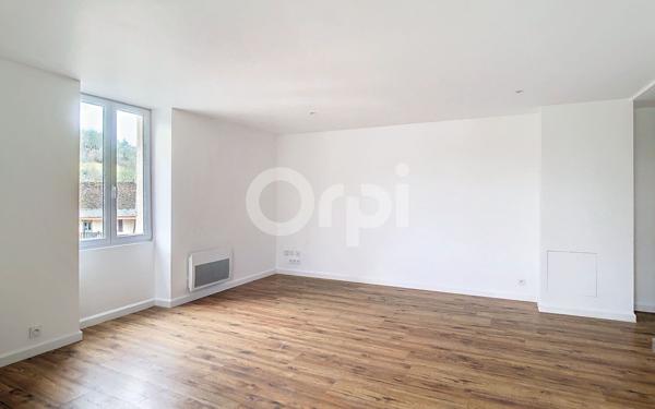 Appartement à louer    3 pièces •  Auriac-du-Périgord