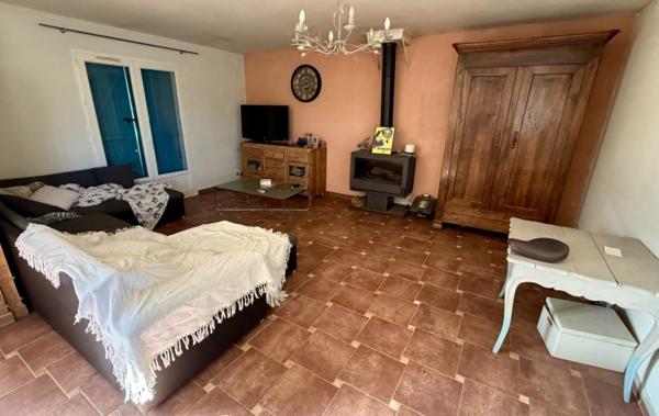 Vente Villa à rafraîchir Pepieux   