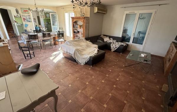 Vente Villa à rafraîchir Pepieux   