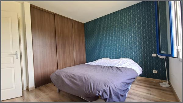 Maison à Bressuire, 79300 - 7 pièces 120m²