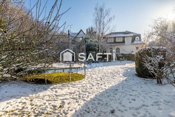 Propriété familiale de caractère – Quartier Abbaye