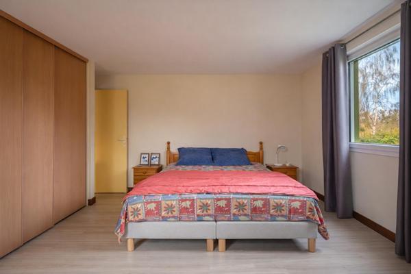 Maison à YVRE-L'EVEQUE, 72530 - 6 pièces 165m²