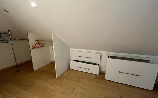 Appartement à vendre    3 pièces • 73 m2 Saint-François
