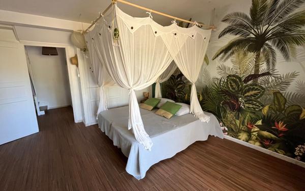Appartement à vendre    3 pièces • 73 m2 Saint-François