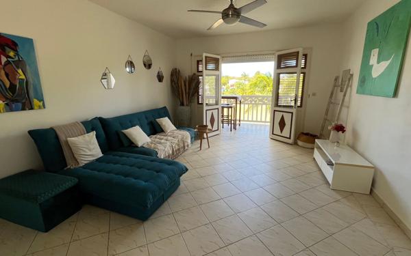 Appartement à vendre    3 pièces • 73 m2 Saint-François