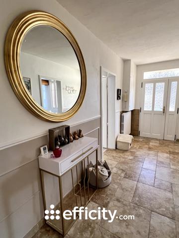 Maison 10 pièces - 266 m² Exclusivité efficity