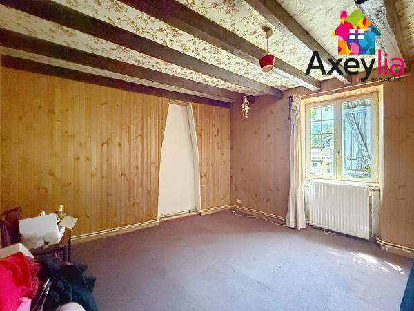 A VENDRE - LES NOËS - ANCIENNE AUBERGE À RÉNOVER AVEC APPARTEMENT