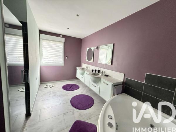 Maison à vendre 6 pièces 331 m² Châtenois