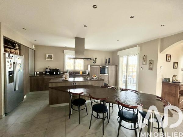 Maison à vendre 6 pièces 331 m² Châtenois