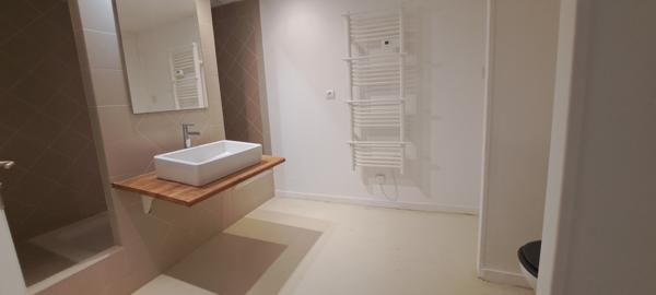 Appartement 3 pièces - 98 m² Exclusivité efficity