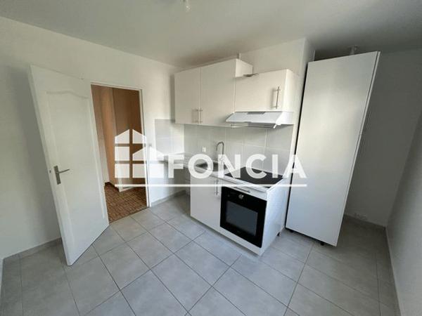 Location Appartement 4 pièces 77.18 m² - 69 BIS BD DE LA REPUBLIQUE Montesson 78360