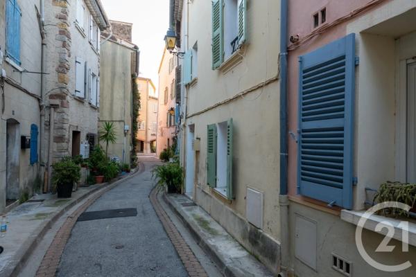 Appartement F2 à vendre  2 pièces - 36,28 m 2   LA SEYNE SUR MER  - 83