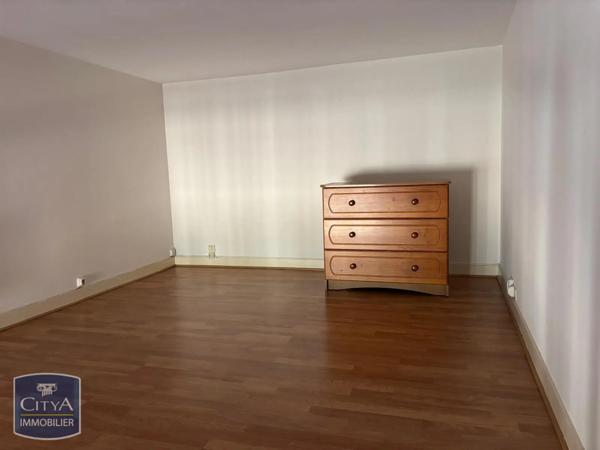 Appartement à louer 2 pièces 52.28m² Bordeaux (33000)