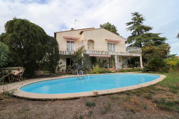 Maison familiale avec piscine à Bernis, aux portes de Nîmes