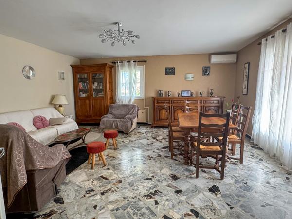 Maison familiale avec piscine à Bernis, aux portes de Nîmes