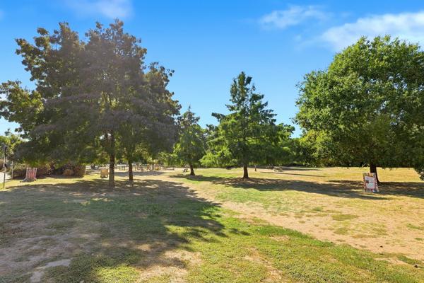Face à la cale de Beautour – T3 avec terrasse sud-ouest, garage et parking