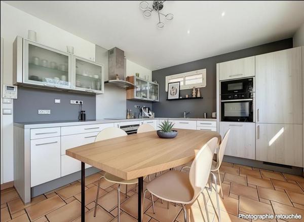 FERMETTES MAISON 196m2 7P 5CH S/SOL