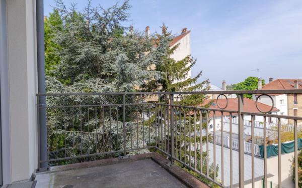 Appartement à vendre    3 pièces • 65,55 m2 Le Raincy