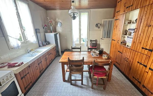 Maison à vendre    6 pièces • 129 m2 Villemomble