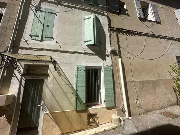 A VENDRE 13360 ROQUEVAIRE MAISON DE VILLE DE 55M²  AVEC CAVE