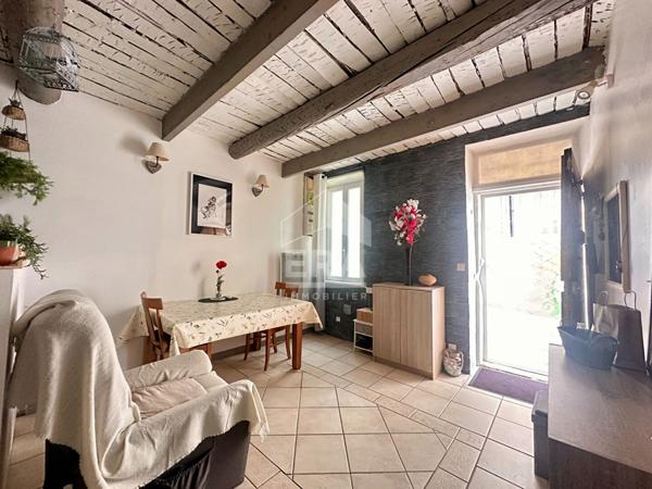 A VENDRE 13360 ROQUEVAIRE MAISON DE VILLE DE 55M²  AVEC CAVE