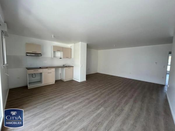 Appartement à louer 4 pièces 81.72m² Caen (14000)