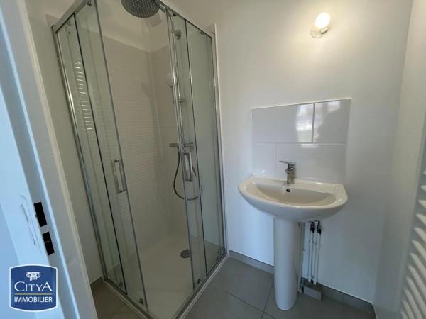 Appartement à louer 4 pièces 81.72m² Caen (14000)