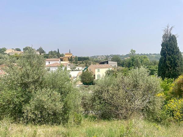 Maison Valensole 4 pièces 133 m² avec terrasses et garages