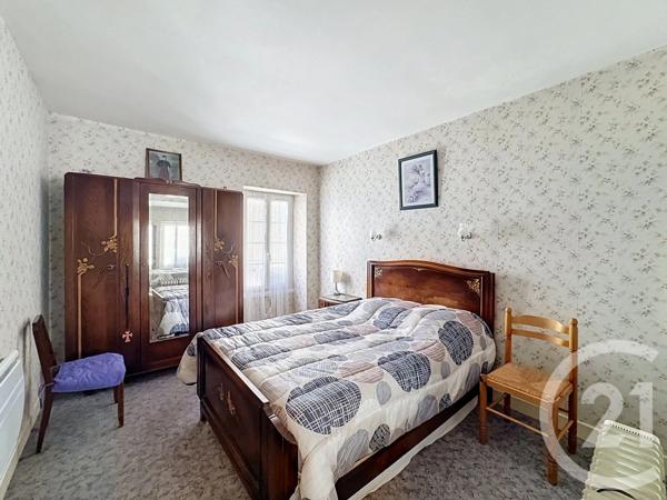 Maison à vendre  10 pièces - 271,63 m 2   JEGUN  - 32